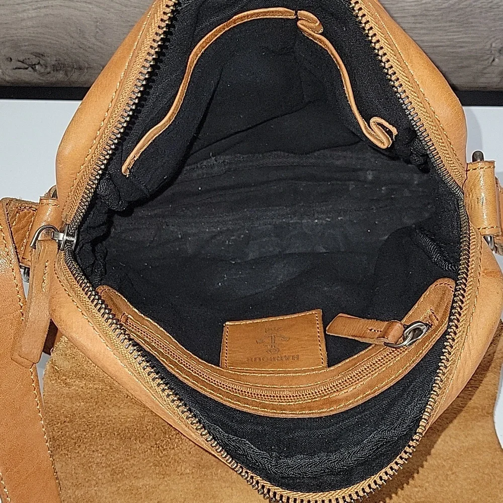 Harbout 2nd for Anthropologie Tan Leather Crossbody Bag